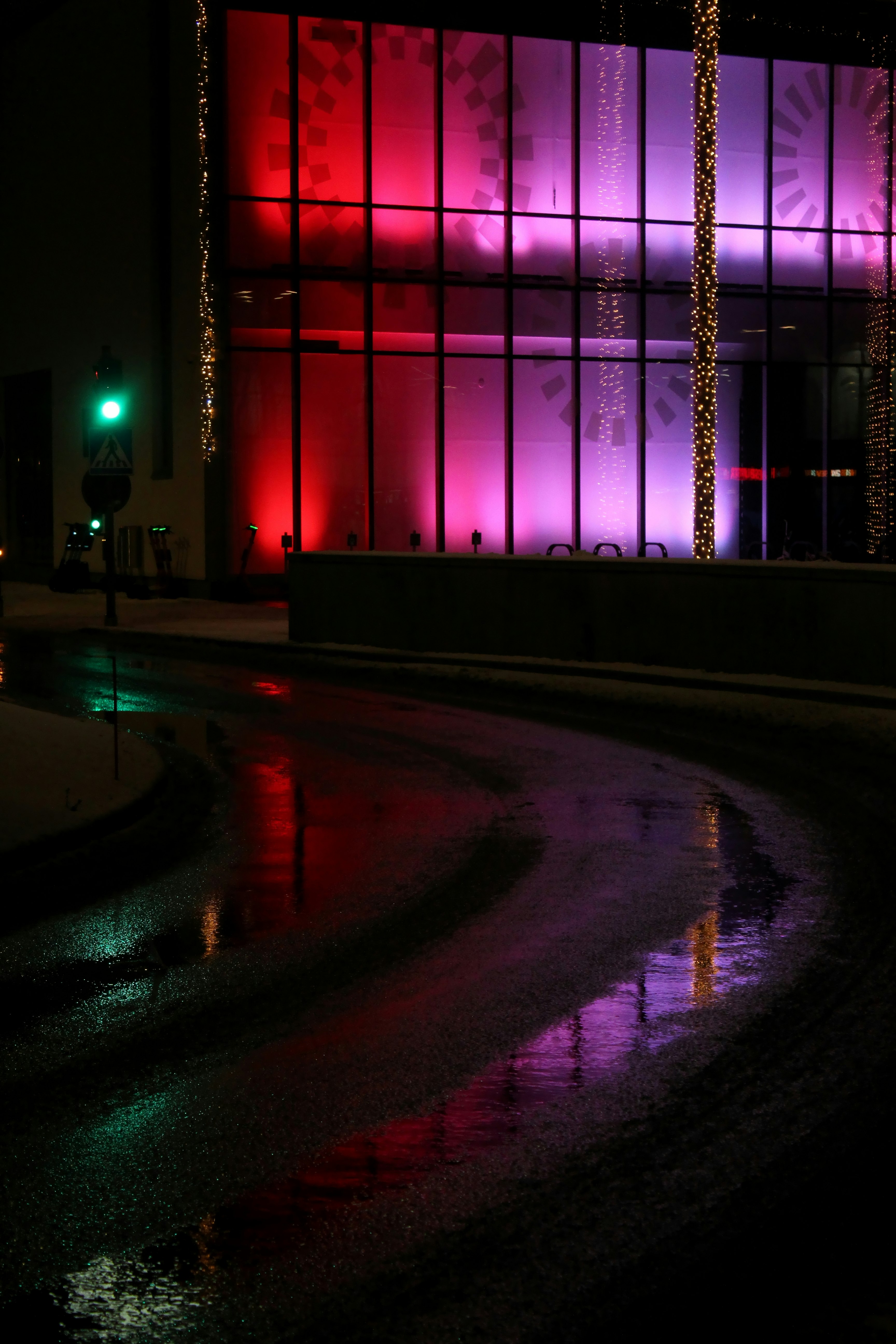 red and green light on tunnel